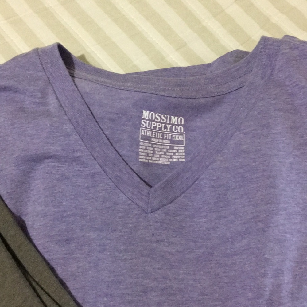 Mossimo 2pc shirt bundle - Picture 3 of 4